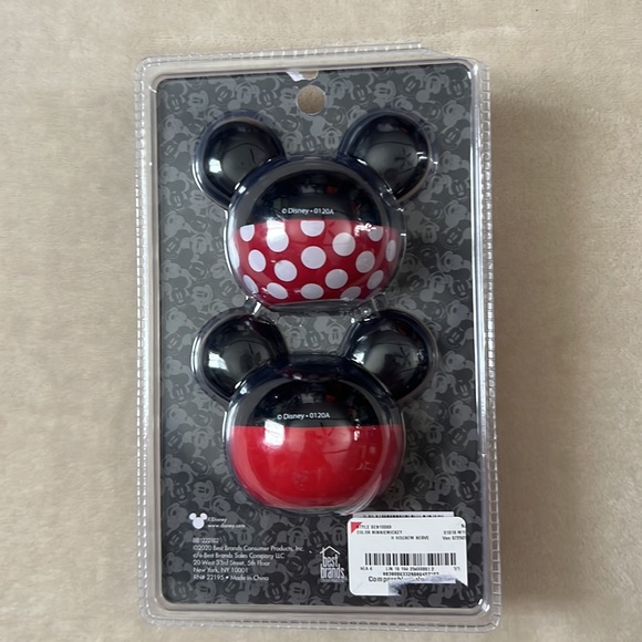 Disney Mickey and Minnie home decor salt and pepper shakers - Picture 3 of 5